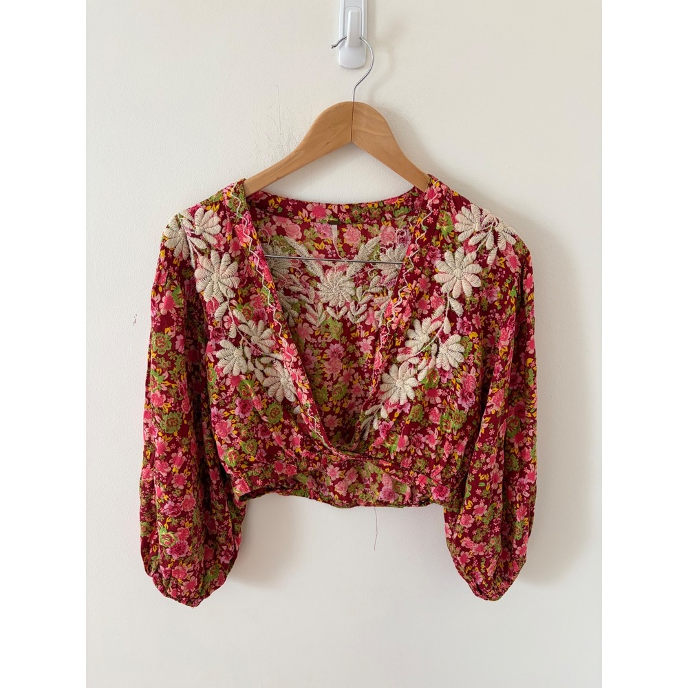 Free People Floral Embroidered V-Neck Balloon Sleeve Crop Top Red XS